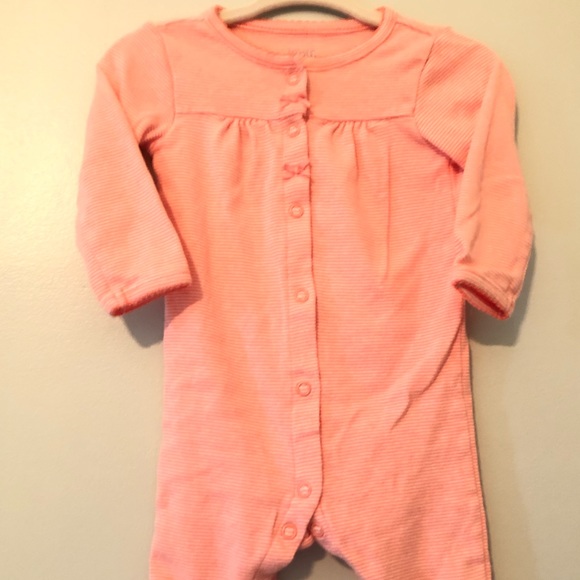 Set of 4 Carters pajamas (6 months) - Picture 5 of 5